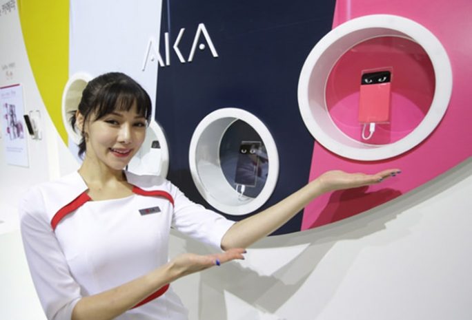 Смартфон LG AKA выразит эмоции пользователя лучше него самого