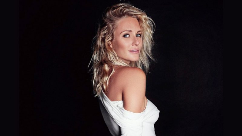 Очередная телеведущая хочет стать президентом России