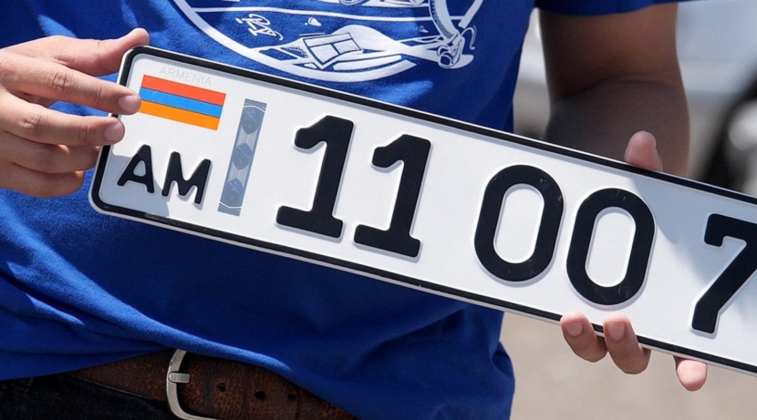 Казахстанцам дали дополнительное время для регистрации авто из Армении