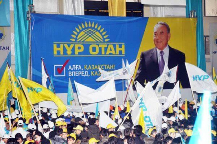 Электронный «Нур Отан» стал доступен казахстанцам