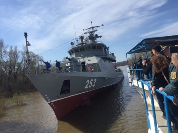В Уральске спустили на воду ракетно-артиллерийский корабль «Мангыстау»