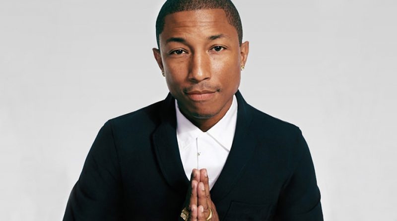 Сотни девичьих селфи в видео Фаррелла Уильямса [видео]