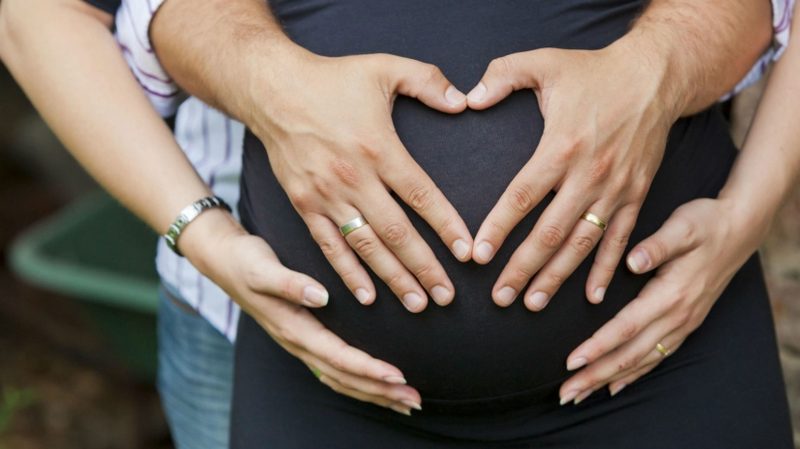 Чем опасен кофеин для беременных, рассказали ученые