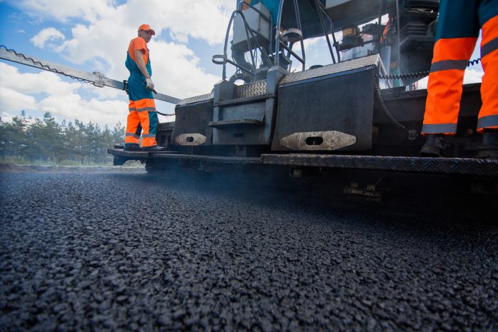 Причины дефицита битума в Казахстане назвали в Минэнерго