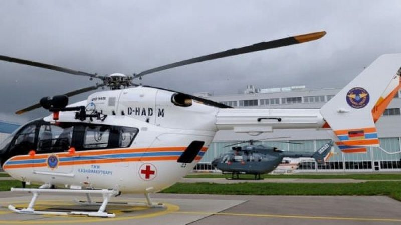 300 человек разыскивают вертолет санавиации