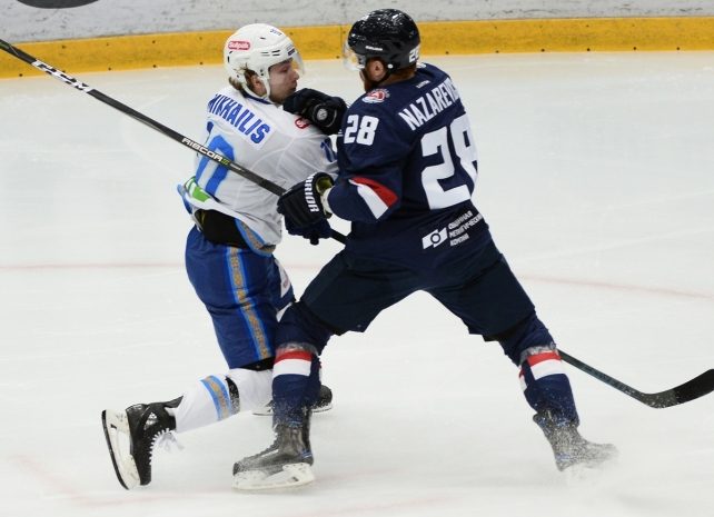 «Барыс» вышел в полуфинал плей-офф КХЛ