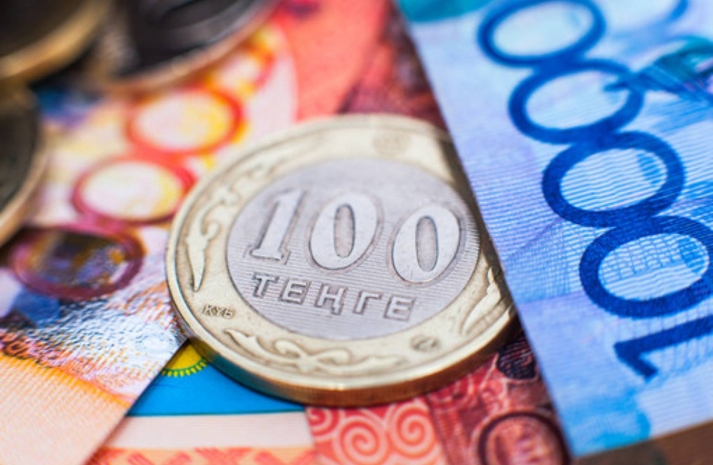 Нацбанк в октябре провел массированные интервенции для поддержки тенге