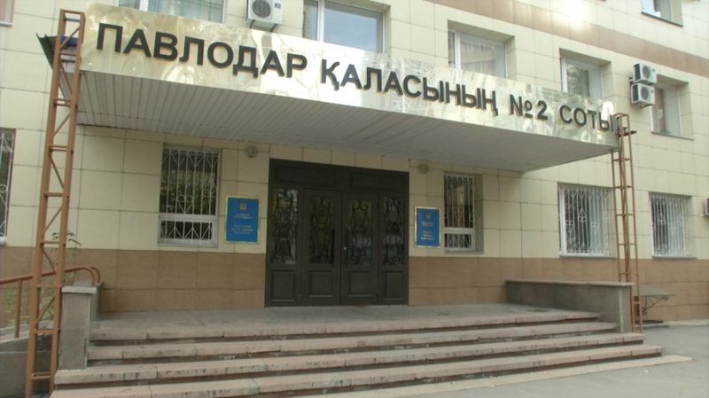 Осужденный за убийство экс-акима Экибастуза добился УДО