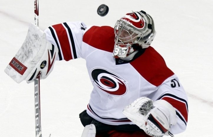 Антон Худобин одержал первую победу в сезоне НХЛ