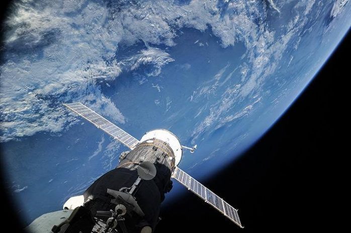 Китай просится на МКС