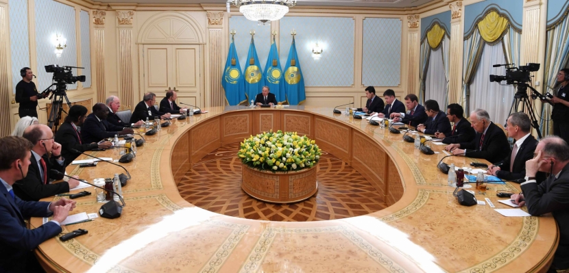 Нурсултан Назарбаев принял участников XI Астанинского экономического форума