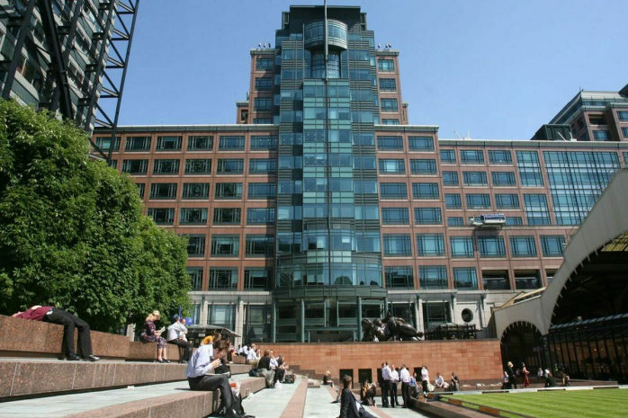 Доступ России и Беларуси к финансам организации приостановил ЕБРР