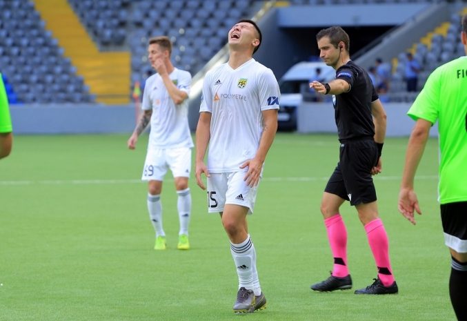 Сколько заработали казахстанские клубы за провал в Лиге Европы