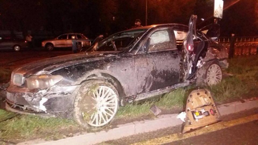 6 человек госпитализированы и 1 погиб в жутком ДТП в Алматы