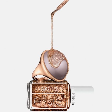 Лучшие лаки для новогодней ночи