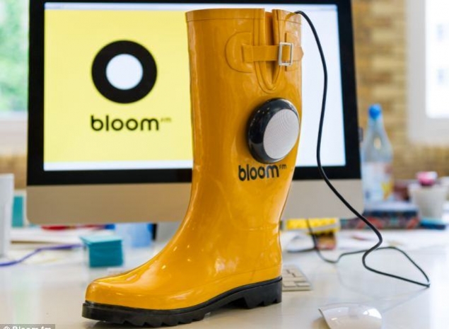 Изобретены сапоги-бумбоксы