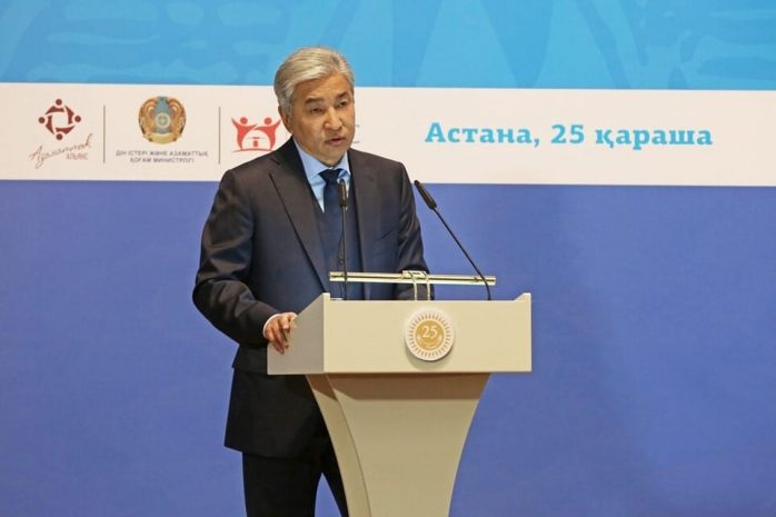 В 2016 году на родину вернулось 11 тысяч семей оралманов