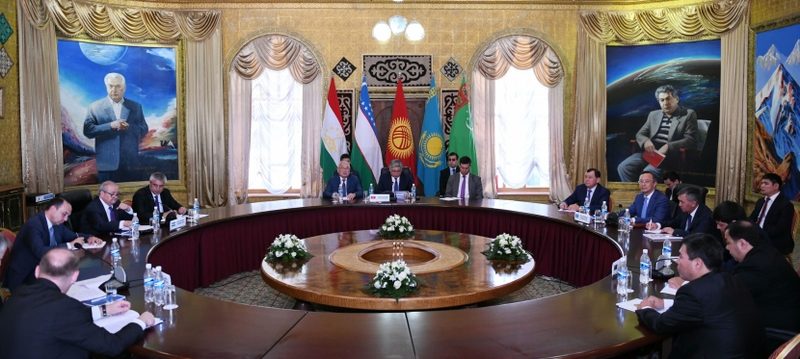 Казахстан поддержал деятельность Туркменистана по спасению Арала