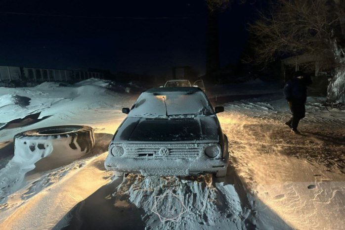 Более 400 человек эвакуировали спасатели из снежных заносов