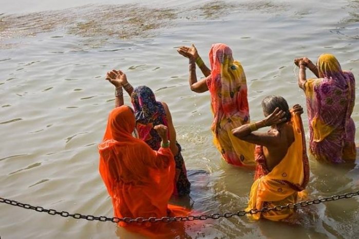 Более 50 человек погибли из-за наводнений в Индии