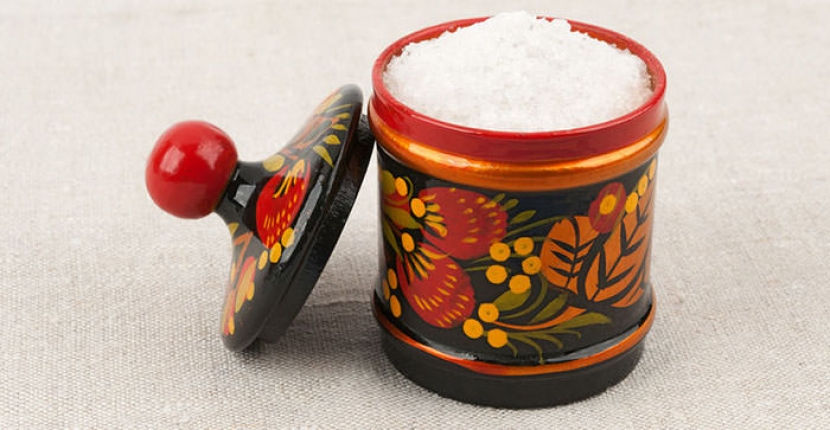 Соленая еда вызывает головную боль