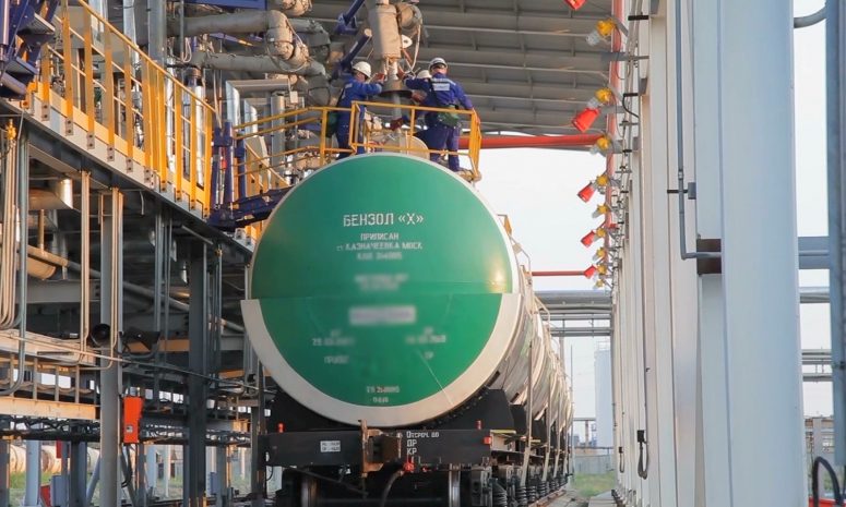 Казахстан будет экспортировать бензин в Кыргызстан
