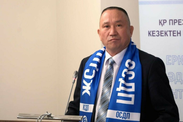 Кандидат в президенты от ОСДП сдал экзамен на знание казахского языка — ЦИК