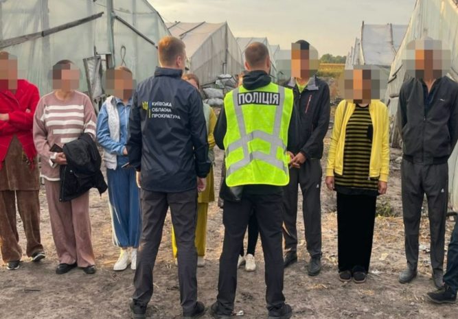 13 граждан Узбекистана освобождены из трудового рабства в Украине