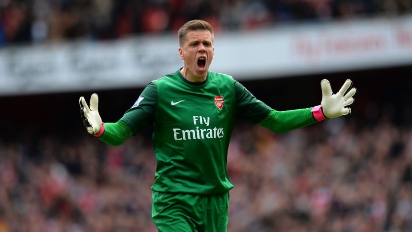 Вратарь Щенсный оштрафован на 25 тысяч евро за курение в душе