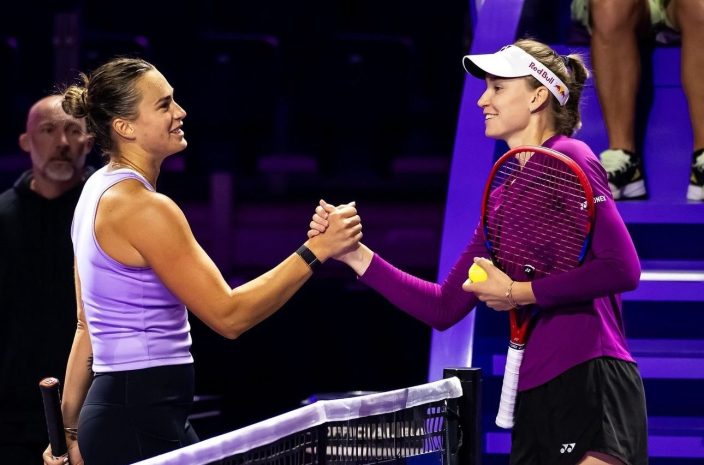 Рыбакина и Соболенко сыграют в финале Australian Open