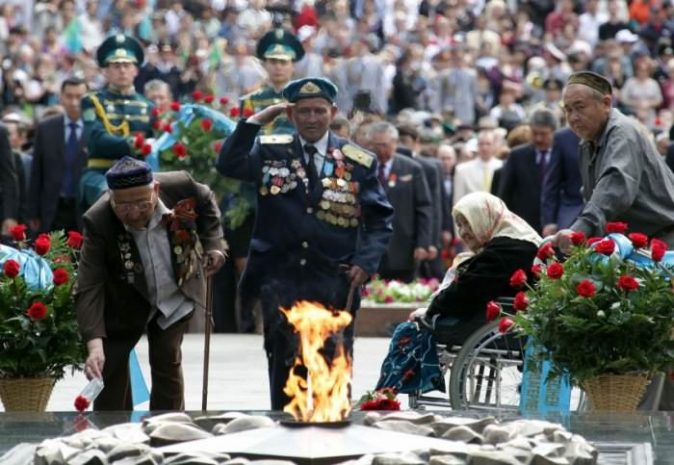 В Астане ветеранов ВОВ обеспечат единой праздничной одеждой