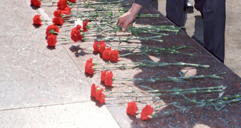 Житель Иссык-Куля пожертвовал своей коровой ради монумента участникам ВОВ