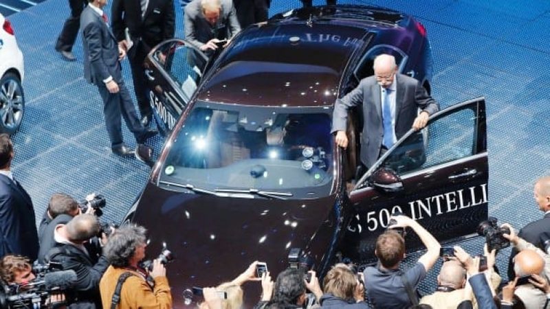 Nokia и Mercedes создадут 3D-карты для автомобилей-роботов