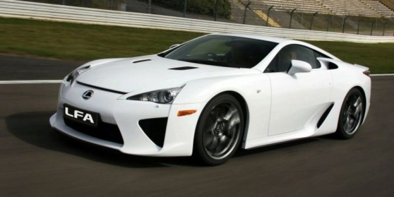 Lexus LFA второго поколения станет гибридомобилем