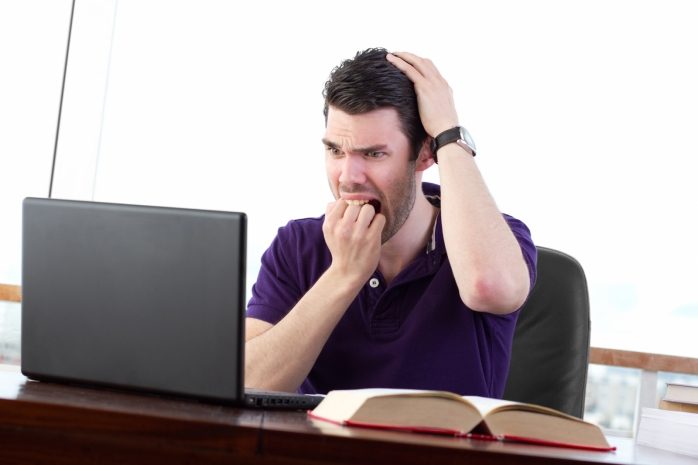 Google и Facebook отслеживают порнозрителей